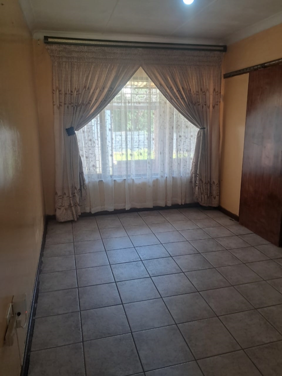 3 Bedroom Property for Sale in Amalinda Eastern Cape